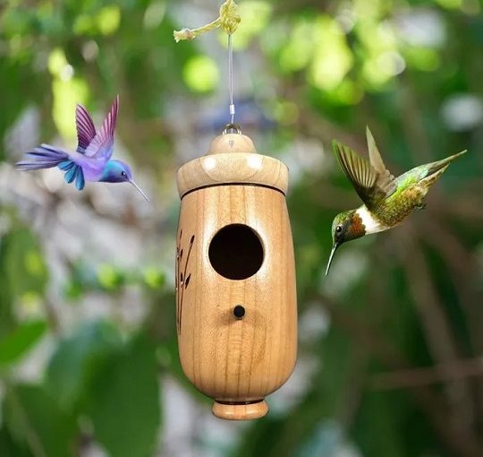 Wooden hummingbird house - Dropshipping Winning Products